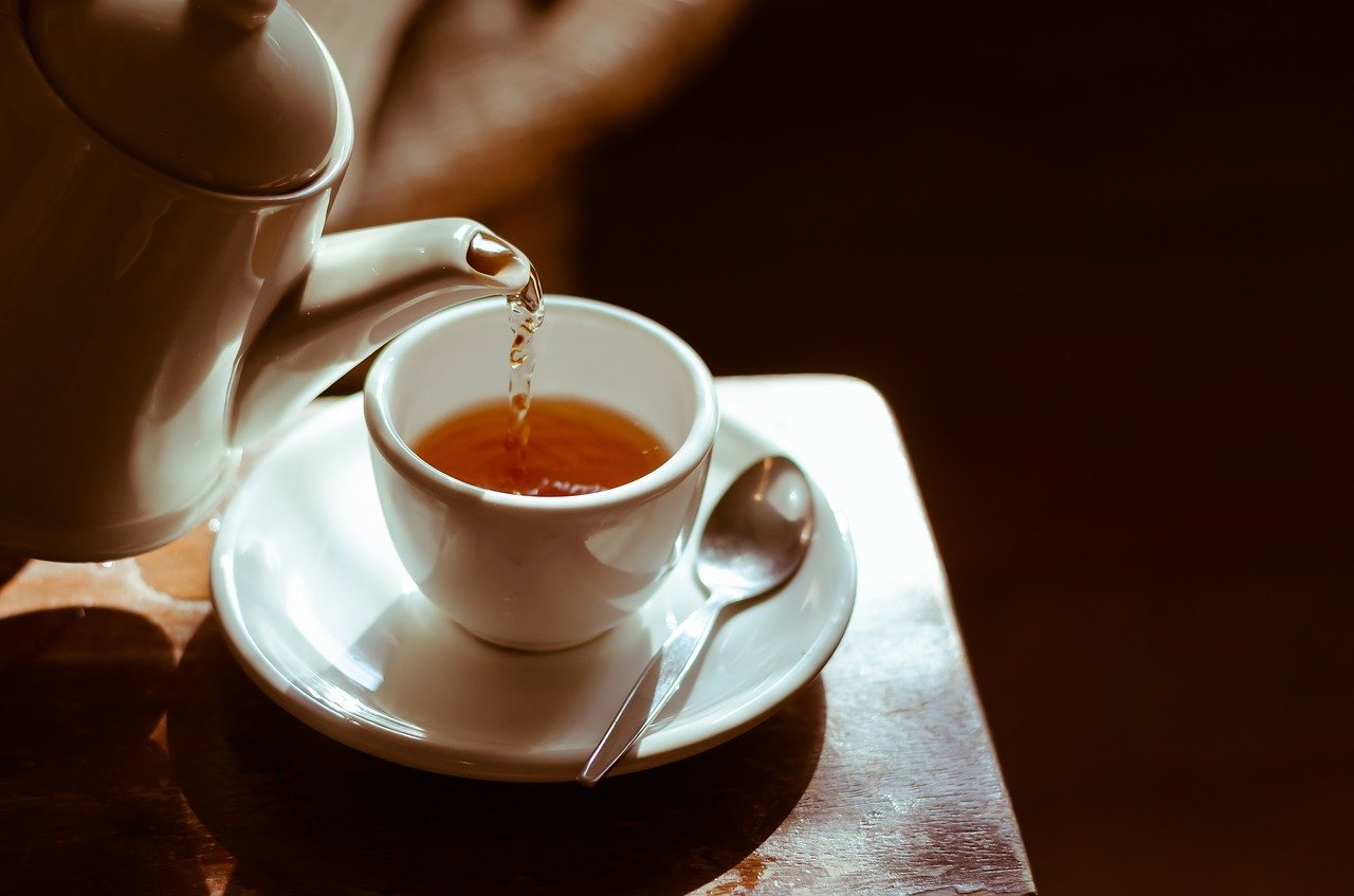melhor chá diurético para desinchar