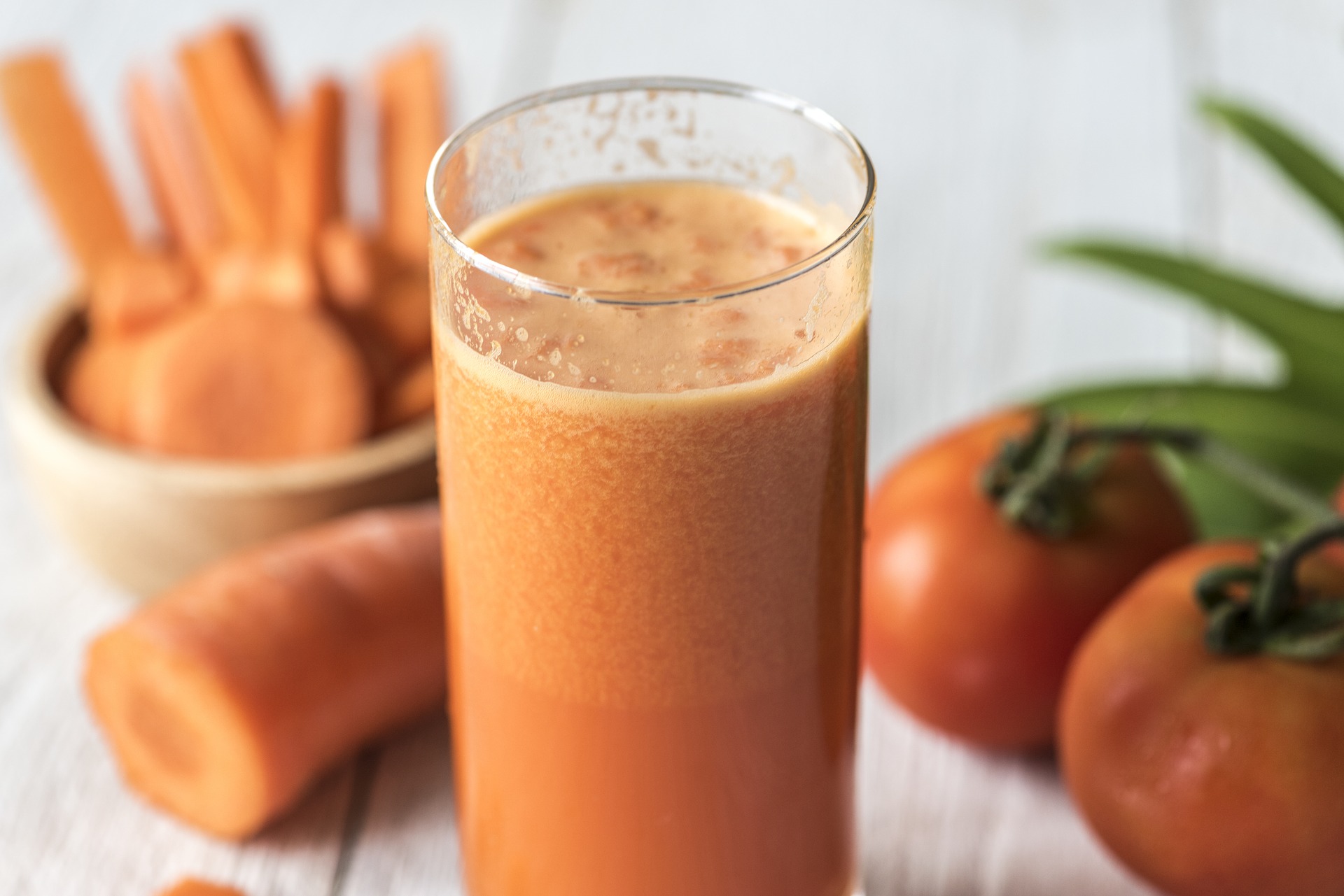 Benefícios do suco detox de cenoura
